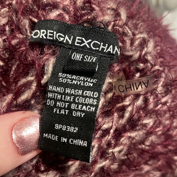 FREE with Purchase Foreign Exchange - One Size Infinity Scarf for Women - Picture 4 of 4